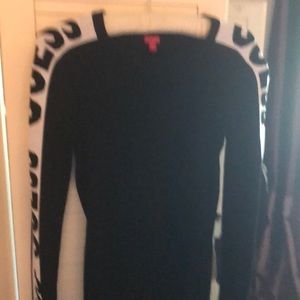 GUESS knitted dress.   Sharp black an white